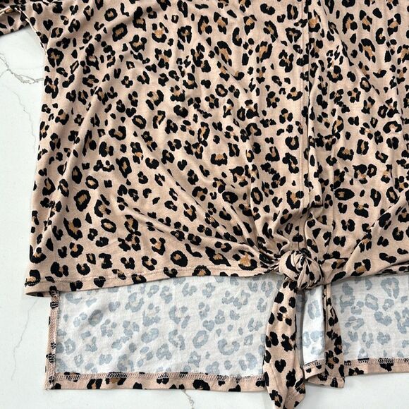 Time and Tru | Leopard Print Twist Tie Women’s Maternity Shirt Shirt High low - Picture 6 of 7